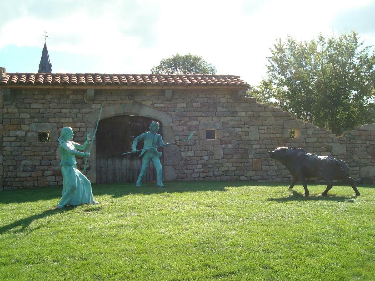 Gite a la ferme Le Malzieu-Ville Extérieur photo